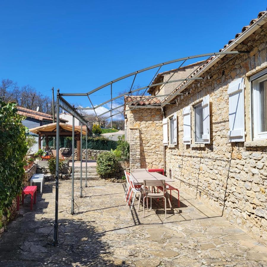 Les Pierres De Cezaire Hotel Saint-Cezaire-sur-Siagne Exterior photo